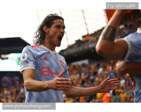 新冠疫情夺走足球明星生命引发全球哀悼与反思